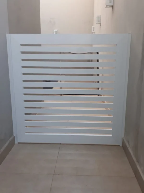 Esquadrias de alumínio branco