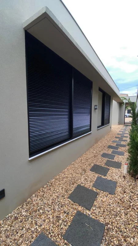 Janela veneziana de alumínio