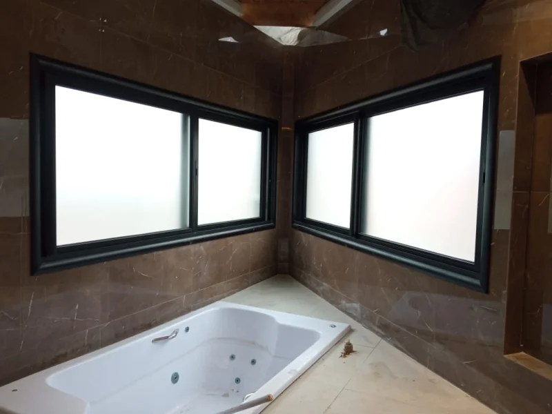 Janelas de correr grandes