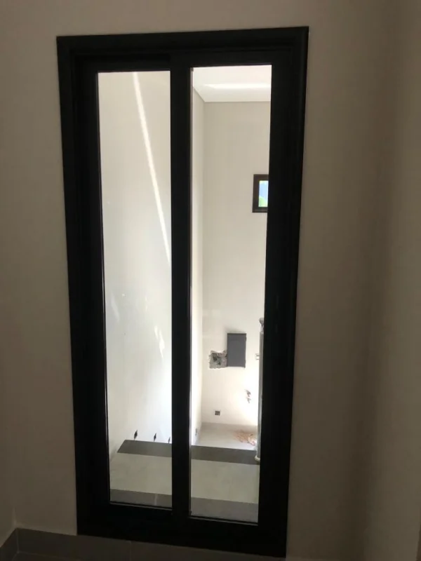 Porta de alumínio com vidro em Rio Claro