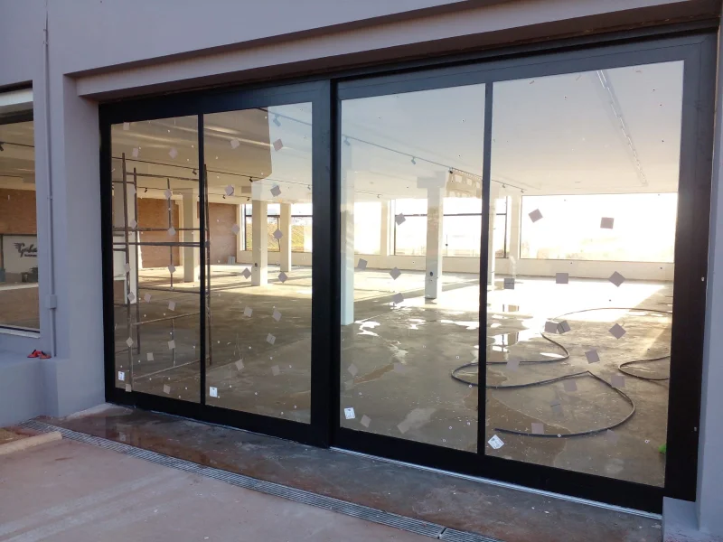 Porta de vidro de correr 4 folhas