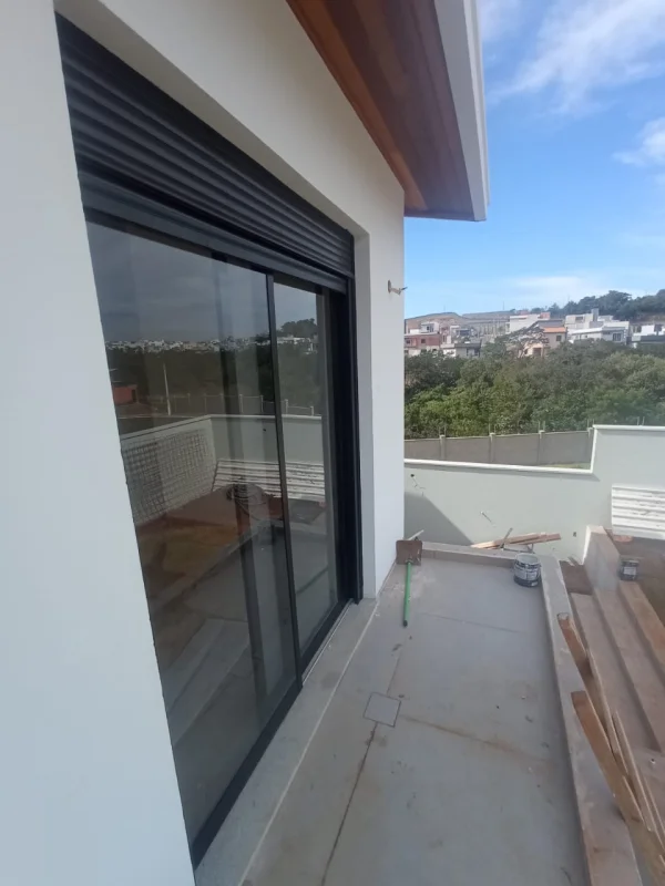 Portas de alumínio sob medida em Rio Claro