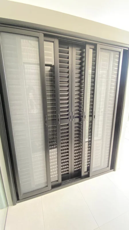 Veneziana 6 folhas alumínio