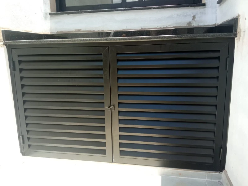 Veneziana de alumínio para cozinha